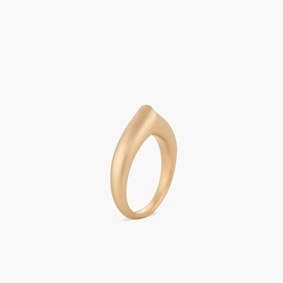 THE ARCH STRIPE SMALL RING